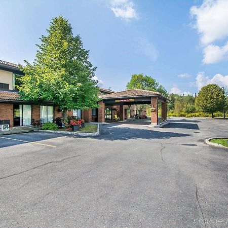 Comfort Inn Kirkland Lake Exteriör bild